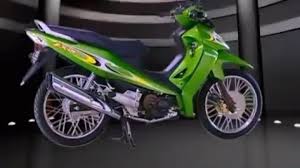 Sepertinya ini kali pertama saya posting tentang modifikasi motor kawasaki ya. Karena Posisi Tangki Bensinnya Motor Jadul Ini Bikin Warganet Khawatir