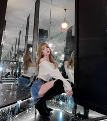 Đã không ít lần cả hai check in cùng một địa điểm. 4sdg3 Pkmxr6zm