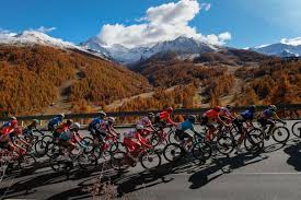 Giro d'italia official profile / profilo ufficiale del giro d'italia amore infinito. Giro D Italia 2021 Start List Simon Yates Egan Bernal And Hugh Carthy Are All Set To Fight For Pink Cycling Weekly