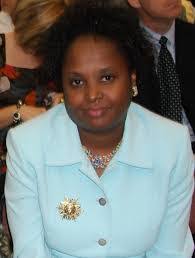 Catherine Mutugi's Instagram, Twitter & Facebook