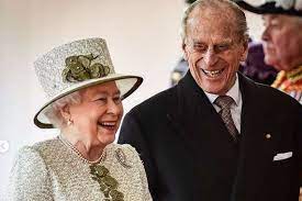 The u.k.'s queen announced the death of her husband prince philip, duke of edinburgh, according to a statement from windsor palace on friday. Principe Philip Marido Da Rainha Elizabeth Ii Deixa O Hospital Apos Um Mes O Tempo