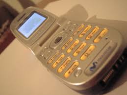 File:Sony Ericsson Z300i, Madrid.jpg ...