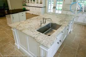 Traditional Antique White Kitchen Cabinets With Granite Countertops Description From Pinterest Com I Searc Kitchen Countertops Granite Kitchen Kitchen Design