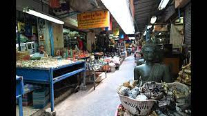 4k Tha Prachan Amulets Market In Bangkok Youtube