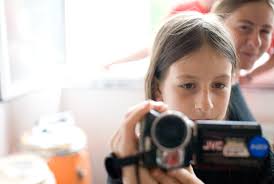 Painted faces- Gesichter im Schwarzlicht