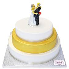 Die jubilare haben zum zeitpunkt ihrer diamantenen hochzeit meistens mehr als 80 aufregende jahre durchlebt. Torte Zur Goldenen Hochzeit Bestellen Torte Fur Goldene Hochzeit Kaufen Torten De