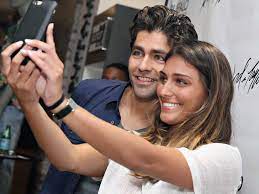 He is married to olivia vincent. How To Look Like Entourage S Vince Chase Gq India Gq India