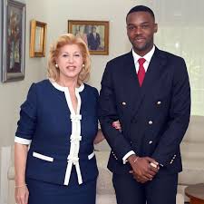 Julien Emmanuel Adom (@adomjulien) • Threads, Say more