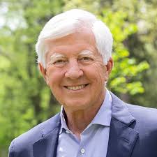 True North: Leading Authentically in Today's Workplace, Emerging Leader  Edition: George, Bill, Clayton, Zach, Gergen, David: 9781119886105:  Amazon.com: Books