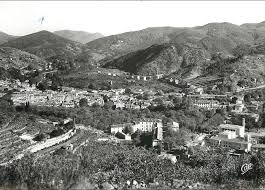 Il est à la fois proche de la mer méditerranée (1h15) et de la montagne (45mn de la station de ski de prat peyrot). Ville Du Vigan La Mairie Du Vigan Et Sa Commune 30120 Gard