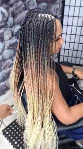 Eye Catching And Magnificent Looking Honey Blonde Goddess Box Braids Just Gorgeous African American Hairstyle Videos Aahv Box Braids Hairstyles Short Box Braids Blonde Box Braids