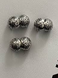 retired pandora daisy