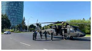 On most helicopters, the cyclic is similar to a joystick. Vngpixmdan5bbm