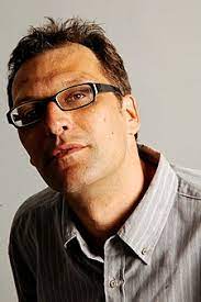 Jí samotné se nic neděje, ale obrovský strach má o svou dospívající dceru sofii (16), která nedávno přišla o tátu ondřeje höppnera (†55). Ondrej Hoppner Wikipedie