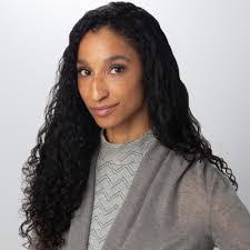 Lissette Hall's Instagram, Twitter & Facebook