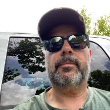 What are the options for a custom short rear fender?