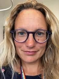 Kiersten Simmons's Instagram, Twitter & Facebook