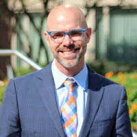 Eric Souza's Instagram, Twitter & Facebook