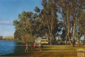 Shepparton lake is a must do weather a fitness fanatic or an explorer. The Caravan Park On The Shores Of Lake Victoria Shepparton Victorian Places