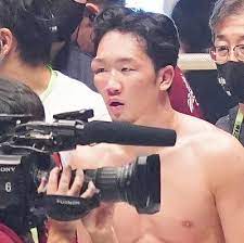 その後「 rizin25を終えて 」というタイトルで試合を振り返る動画を公開したのだが、そこで 言い訳 ともとれる発言を連発し、批判が集まった。. Ctog Fm63y7 Pm