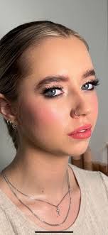 Looking for female Models