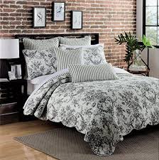 Black And White Toile Bedding Max Studio Cotton 3 Piece Full Queen Quilt Set Reversible Black And White Floral Toile Quilted Beddin Toile Bedding Country Bedding Sets French Country Bedding