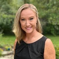 Ashley Oltman's Instagram, Twitter & Facebook