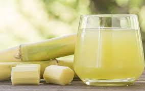 Air tebu memiliki antioksidan, flavonoid, dan senyawa fenolik menjadikannya salah satu pilihan yang bagus untuk membuat kulit tampak glowing, lembut, dan lembap. Bukan Sahaja Sedap Tebu Ada Banyak Khasiat Terutamanya Buat Ibu Mengandung Famili Mstar