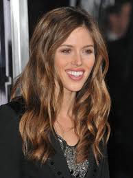 Best Hair Color For Fair Skin Brown Eyes Jpg 500 667 Pale Skin Hair Color Hair Color For Brown Eyes Blonde Hair Color