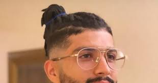 فرجاني ساسي (و.18 مارس 1992 ()) هو لاعب كرة قدم تونسي.ولد في أريانة، تونس.شارك في كأس العالم لكرة القدم 2018.يلعب كلاعب وسط Ø¶ÙÙŠØ±Ø© ÙˆÙ†Ø¸Ø§Ø±Ø© Ù„ÙˆÙƒ Ø¬Ø¯ÙŠØ¯ Ù…Ù† ÙØ±Ø¬Ø§Ù†Ù‰ Ø³Ø§Ø³Ù‰ Ù‚Ø¨Ù„ Ø¹ÙˆØ¯Ø© Ø§Ù„Ø¯ÙˆØ±Ù‰ ØµÙˆØ± Ø§Ù„ÙŠÙˆÙ… Ø§Ù„Ø³Ø§Ø¨Ø¹