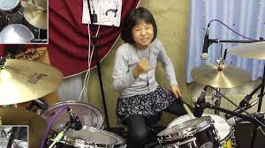 10 Year Old Girl Plays The Drums To Rage Against The Machine S Bulls On Parade Like A Badass Geektyrant