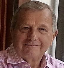 Tipis mit Schlafplatz und Feuerstelle"