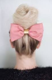 How To Create Stunning Hairstyles Using Ribbons Sac Fiyonklari Kendin Yap Sac Uzun Sac