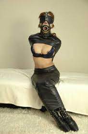 File:Hobble skirt bondage.jpg - LatexWiki - the free latex fetish  encyclopedia