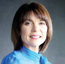 52-year-old veil makes special wedding appearance