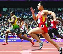 Su bingtian is a chinese sprinter. The Flying Man Su Bingtian Worked Too Hard Look At The Changes He Made To Run Faster Netizens Too Bold Daydaynews