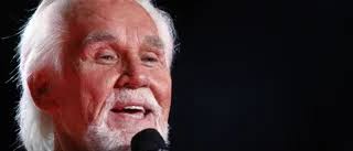 Minnen från Kenny Rogers liv under klubban