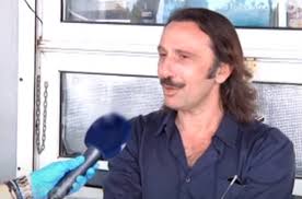 Για να είσαι πάντα μπροστά, ακολούθησε τον κόσμο του fthis.gr: Renos Xaralampidhs Apokalypse Posa Xrhmata Epairne Sthn Ert Eidhseis Pagenews Gr