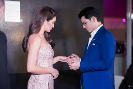 Richard gutierrez penned a sweet birthday message for his wife sarah lahbati's 27th birthday today, october 9. Look Richard Gutierrez Proposes To Sarah Lahbati