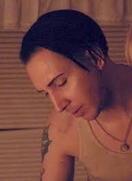 Any makeup can be divided into a warm or cold makeup type. 10 Marilyn Manson Makeup Free Photos We Almost Forgot About
