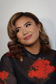 MODEL CALL ✨ Hi everyone, I'm a licensed makeup artist based in downtown  Dubai. I'm looking to collaborate with female models (all ages, all  ethnicities welcome) who would be interested in getting