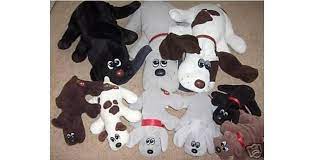 There were three types of pound puppies produced (original, rumpleskins and furries), two types were also produced an newborns. Feelings Only 80s Kids Will Understand Pound Puppies Childhood Toys Kids Memories