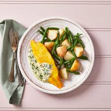 Smoky Fish With Chive Butter Sauce Green Beans Green Bean Recipes Gousto Recipes Bean Recipes