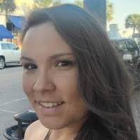 Kim Sparacio's Instagram, Twitter & Facebook