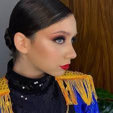 Karina Lizarraga's Instagram, Twitter & Facebook