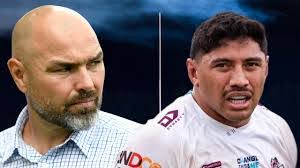 Billy Innes's Instagram, Twitter & Facebook