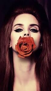 Lana Fulton's Instagram, Twitter & Facebook