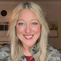 90+ "Michelle Bouchard" profiles