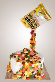 haribo torte haribo cake in 2021 schwebekuchen gummibarchen torte kuchen und torten rezepte