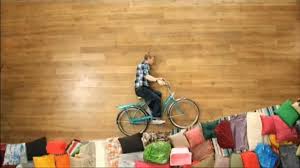 Sorry I M Late By Tomas Mankovsky 2 Years Ago A Stop Motion Short Film Shot With A Stills Camera In The Ceiling Pointing Stra Stop Motion Intro To Art Motion